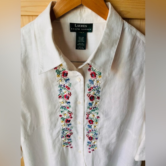 Lauren Ralph Lauren White Linen Blouse with flower embroidery Size Large - Picture 1 of 9